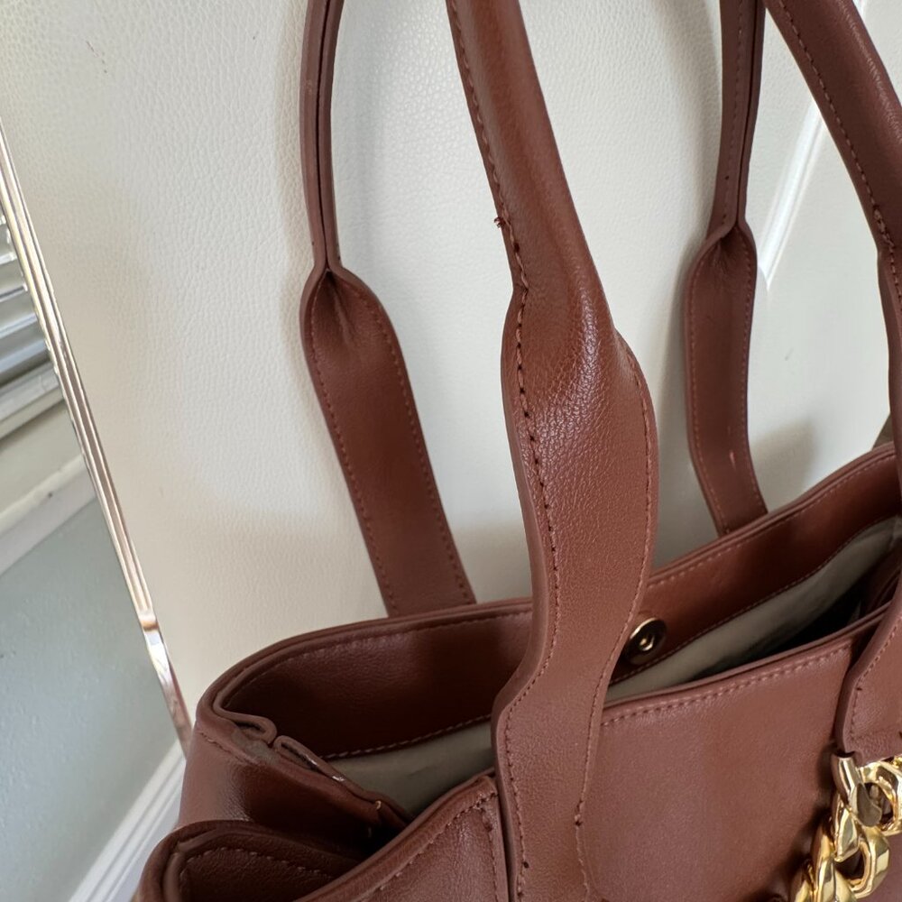 INC Handbag with Modern Chunky Chain Detail - Picture 13 of 13